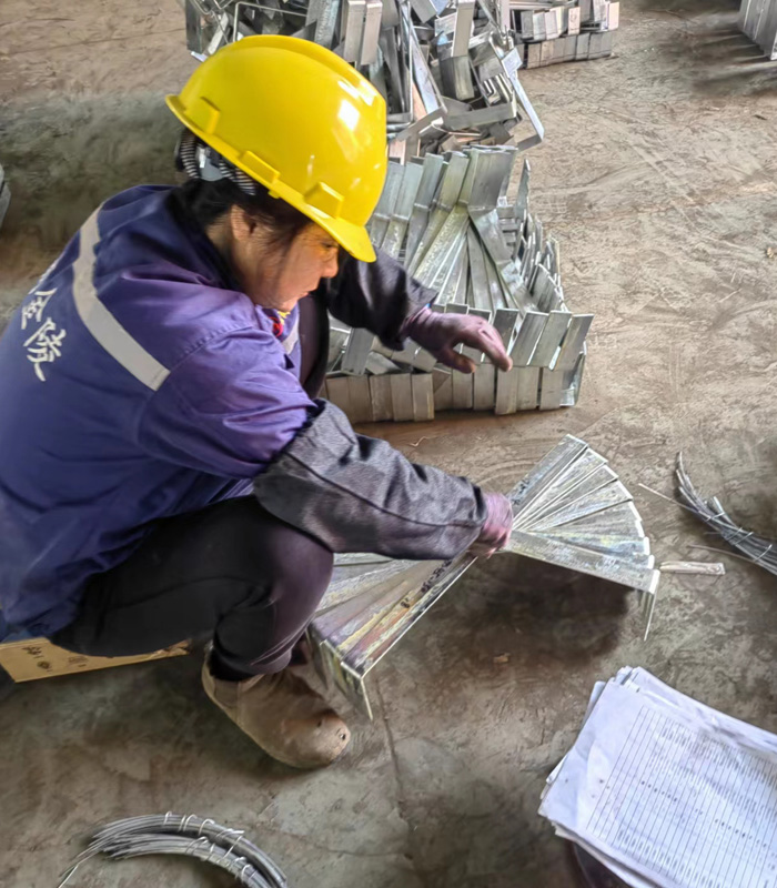 船用設(shè)備底座制作中